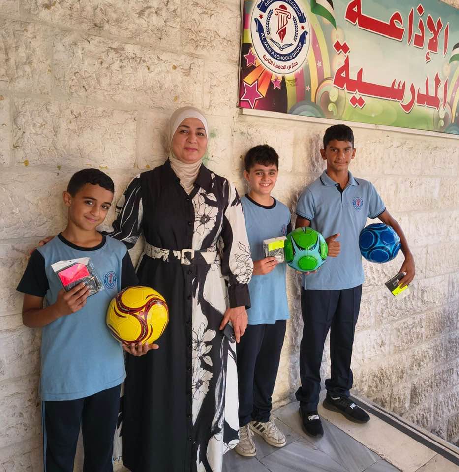 روضة ومدارس الجامعة الأولى والثانية