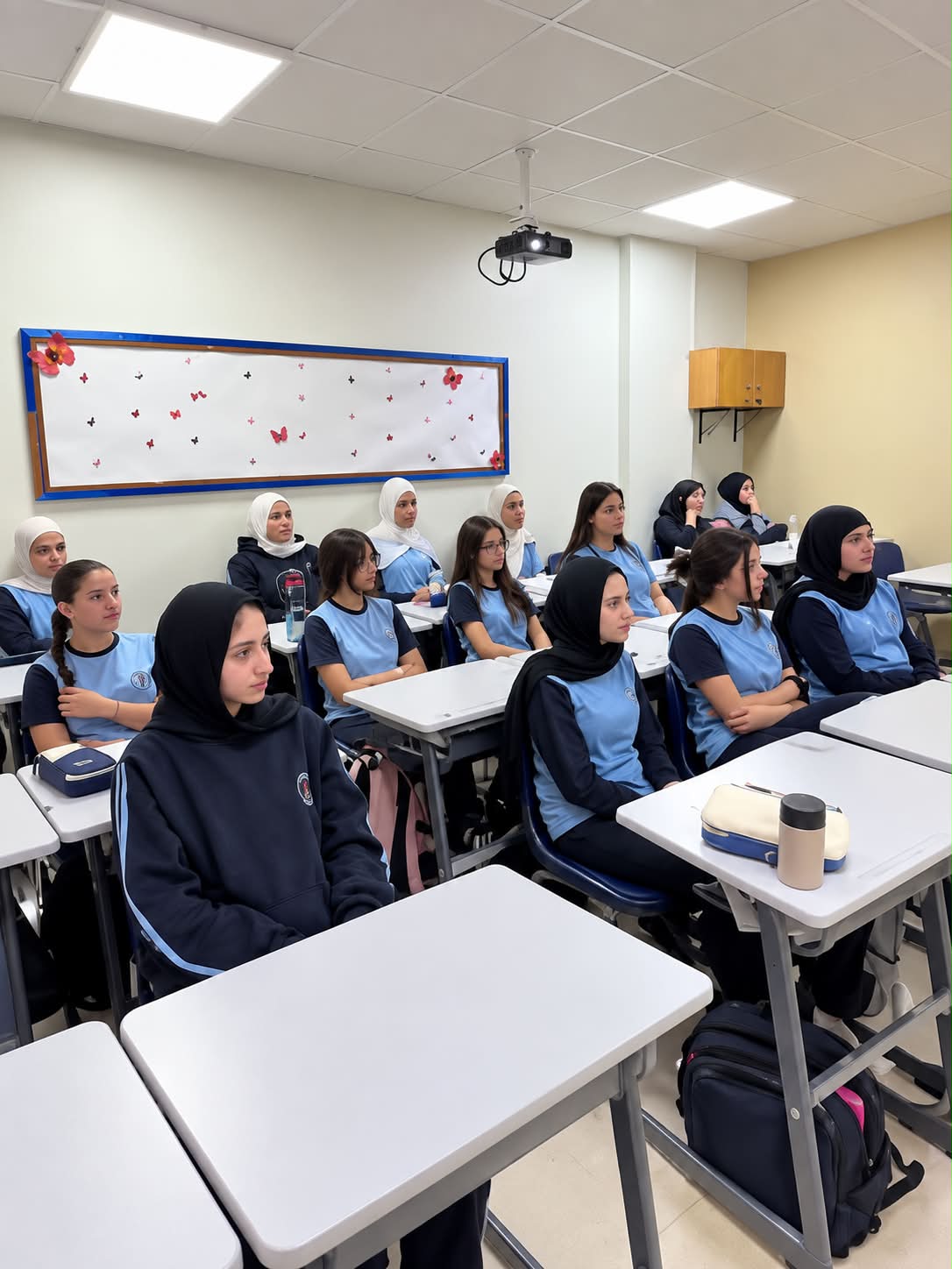 روضة ومدارس الجامعة الأولى والثانية