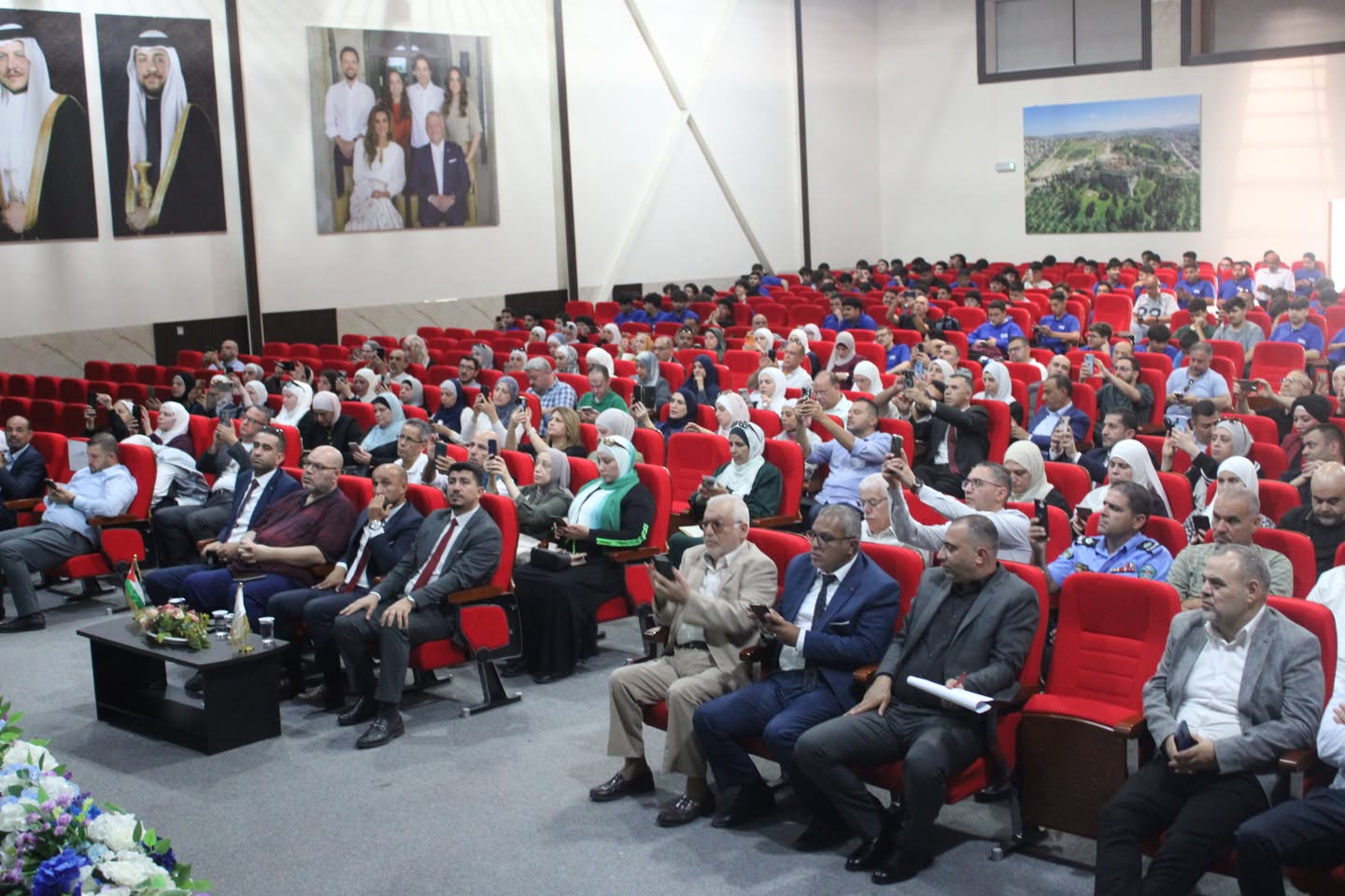 المدارس العمرية
