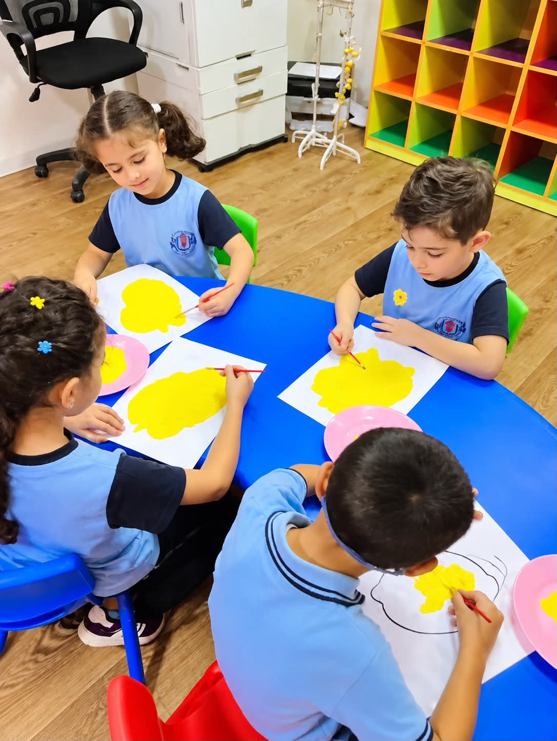 روضة ومدارس الجامعة الثالثة