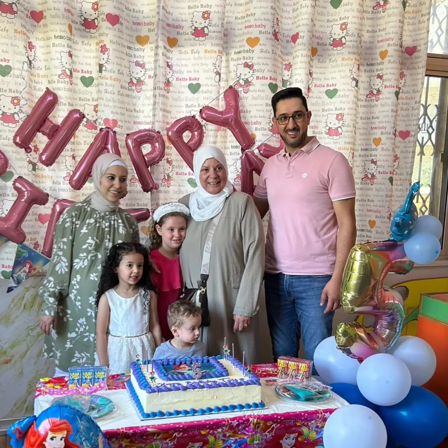 العمر كله سعادة وهنا لأحلى البنات 🩷