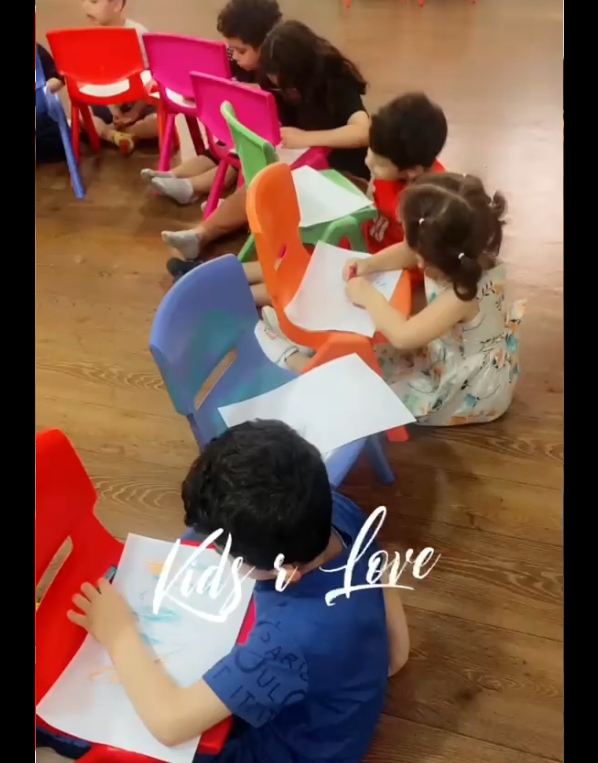 Kids R LOVE