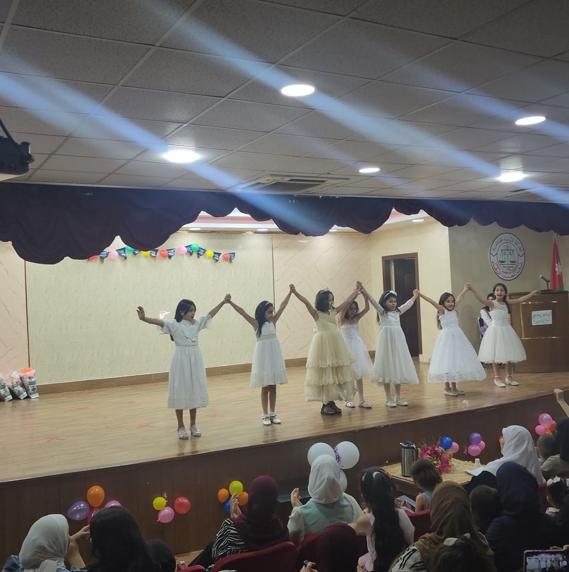 Albayan International School
