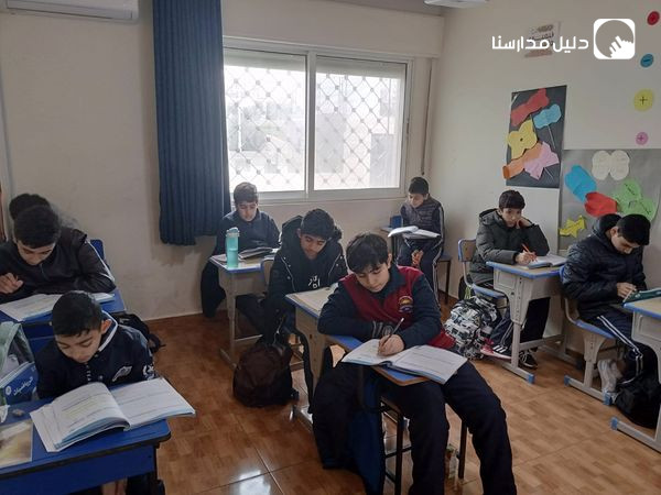 أكاديمية المستقبل المشرق الدولية