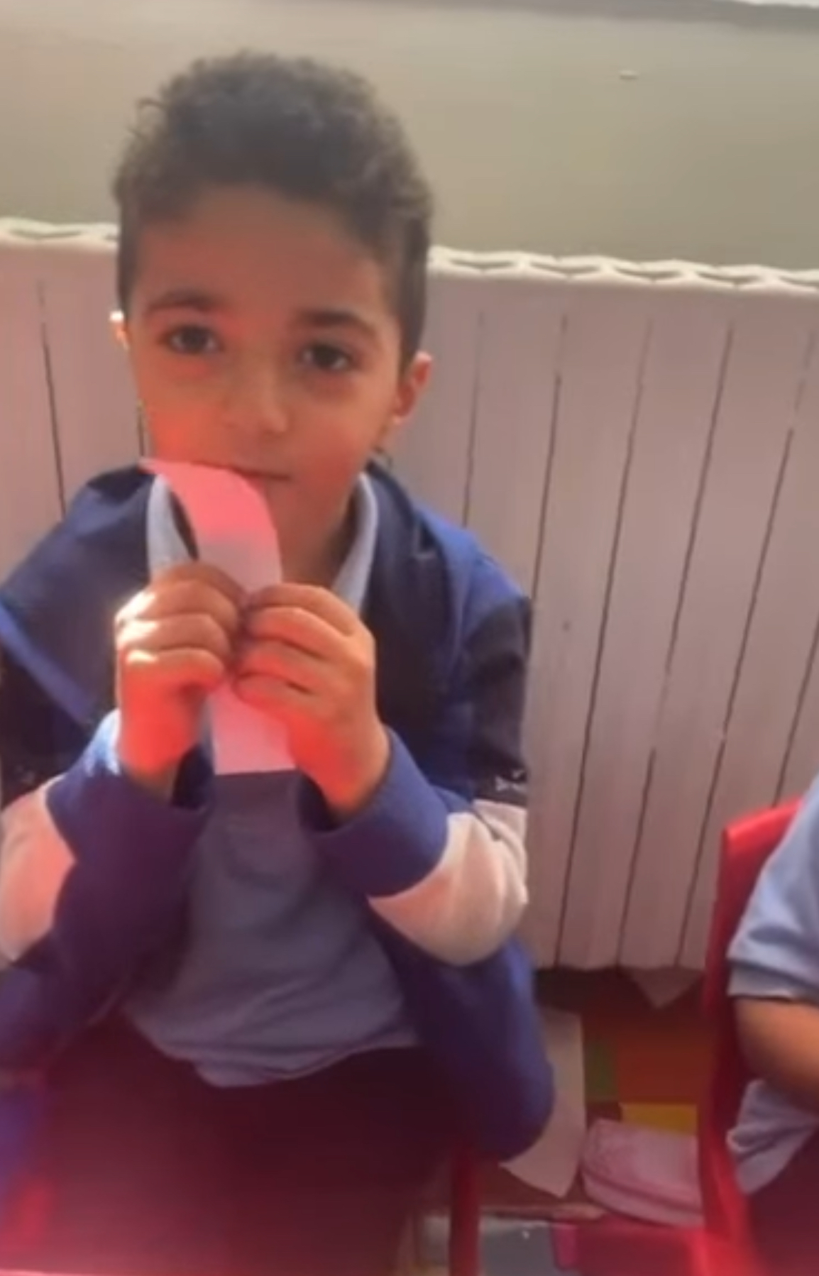أطفالنا في KG2 يكبرون خطوة بخطوة، ويتزايدهم بالتعلم والاكتشاف